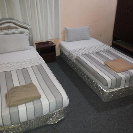 Green View Motel Kampong Sembulan Chambre photo