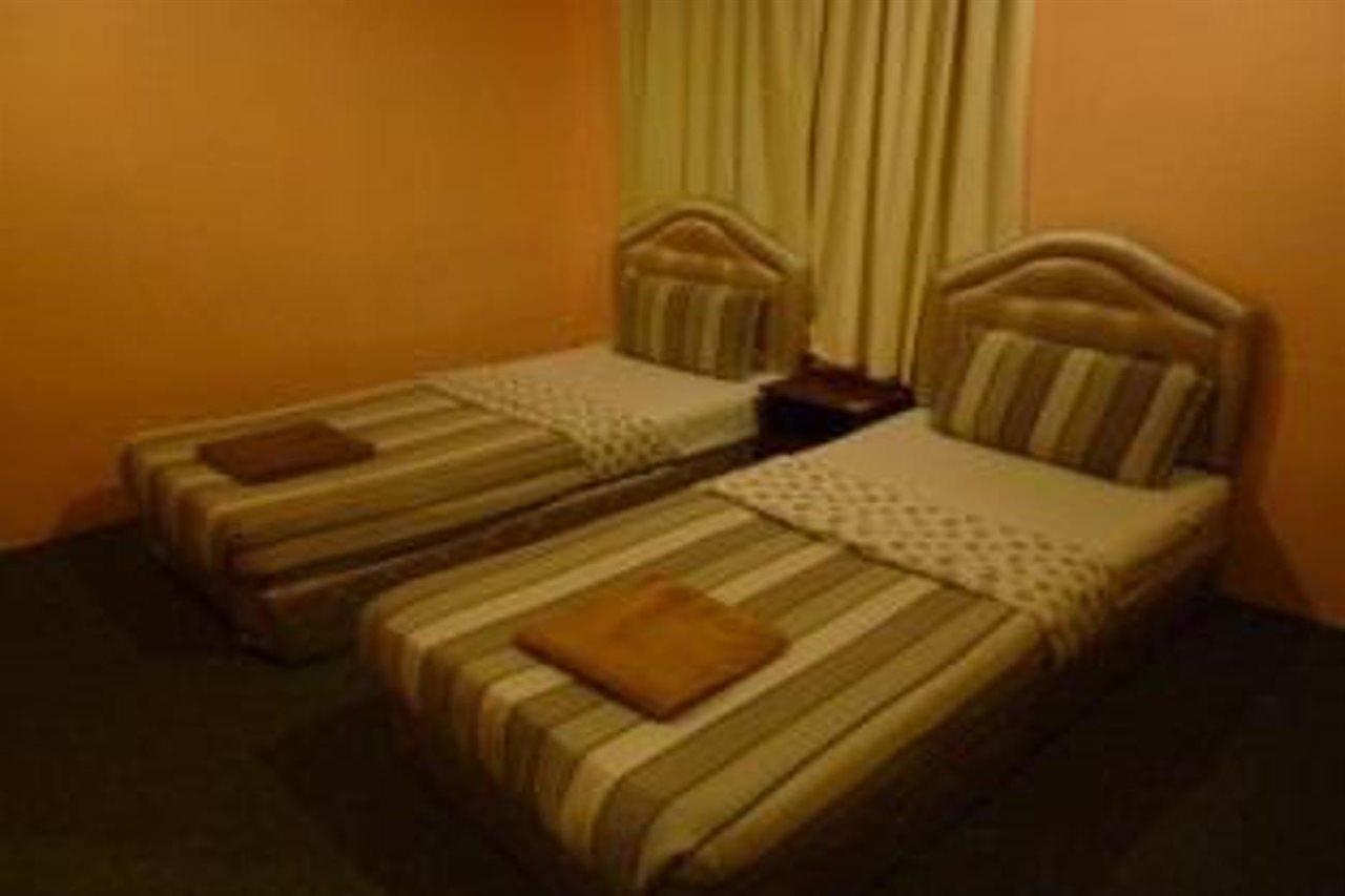 Green View Motel Kampong Sembulan Extérieur photo